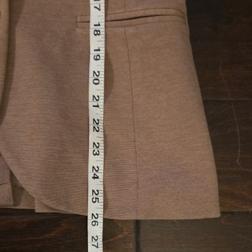 H&M Women's Tan Blazer - Picture 6 of 11